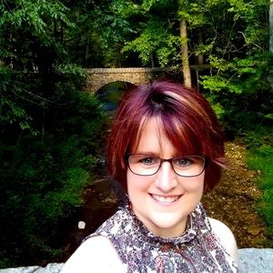 Meet your Posher, Angie